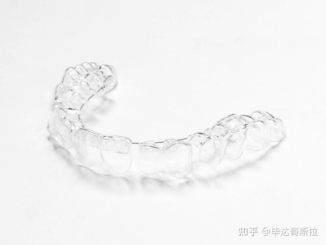 口腔医院隐形牙套_松岗隐形牙套收费_隐形牙套成本价是多少钱一副