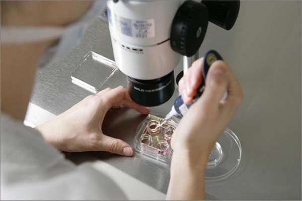 第三代试管流程图怎么看?促排、养囊、检测、移植全给你捋顺