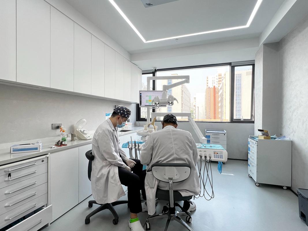 长沙正规口腔医院哪家好?选对不踩坑